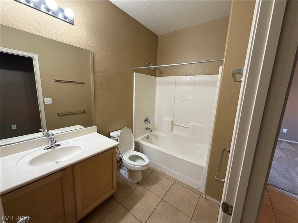 2588 Lockerbie St - Photo 7 of 15