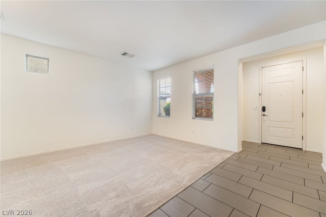 2925 Green Falls Ave - Photo 4 of 48