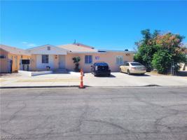 featured image of 409 W Van Buren Ave #3