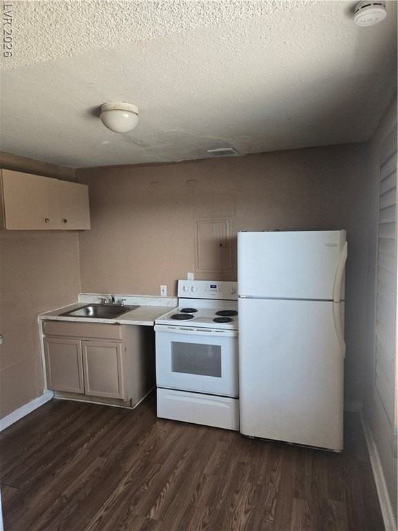 409 W Van Buren Ave #3 - Photo 6 of 18