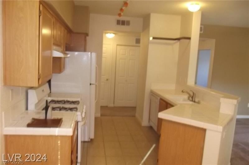 1050 E Cactus Ave #1098 - Photo 4 of 10