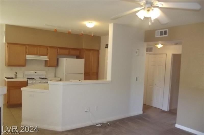 1050 E Cactus Ave #1098 - Photo 5 of 10
