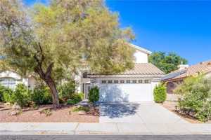 featured image of 253 Camelback Ridge Ave