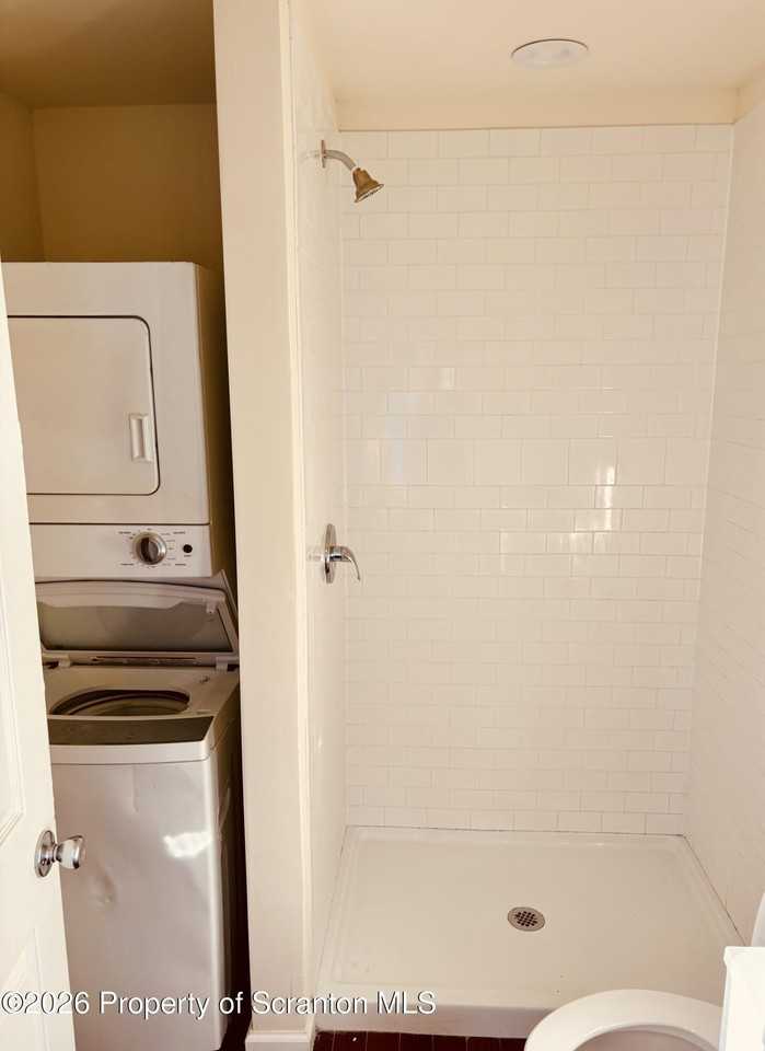 3709 Laurel Ave - Photo 7 of 11