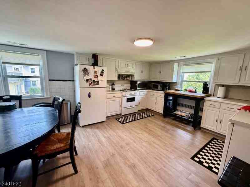 80 North St #2 - Photo 2 of 17