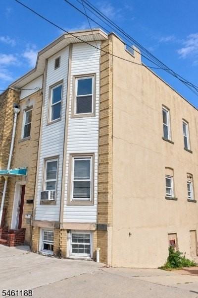 104 Harrison Ave #2 - Photo 2 of 21