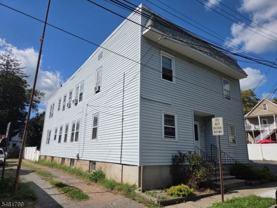 10 Lois Pl #1L - Photo 1 of 1