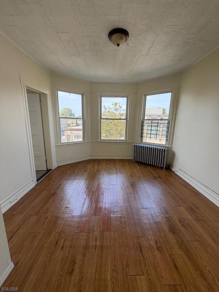 92 S 8th St - Photo 3 of 10