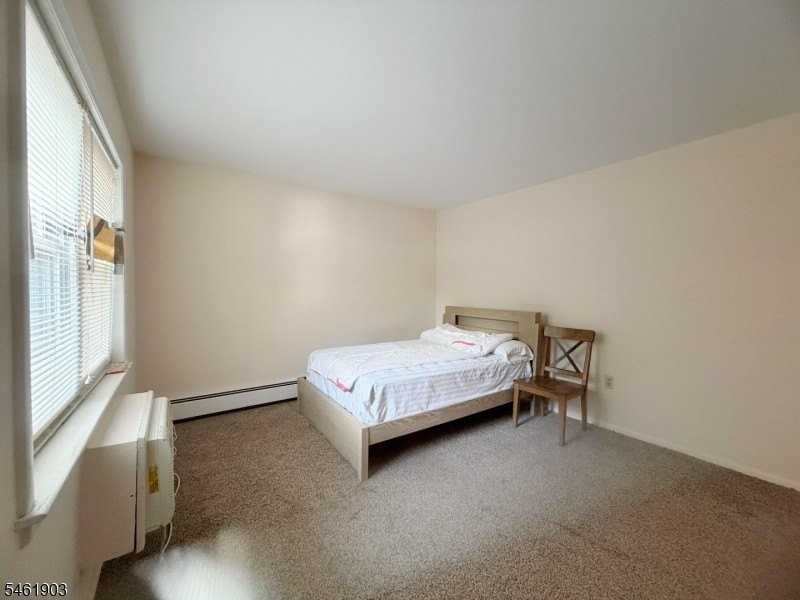 1120 Valley Rd #1B - Photo 4 of 4