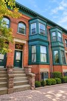featured image of 68 James St #2