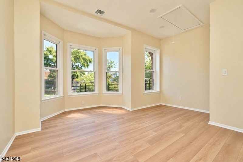 68 James St #2 - Photo 5 of 15