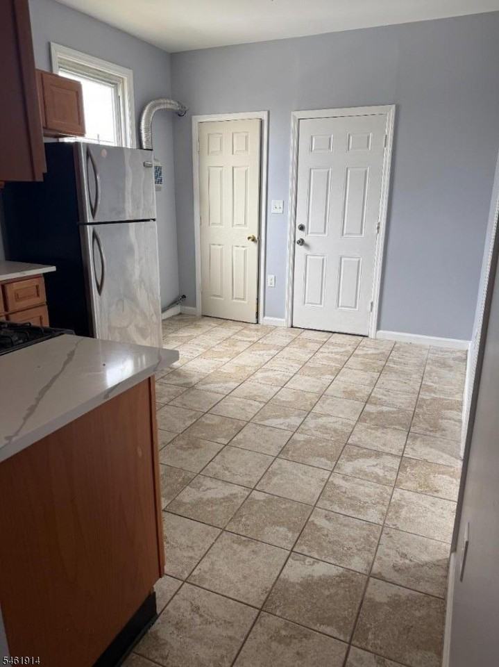 131 Ridgewood Ave #3 - Photo 5 of 16