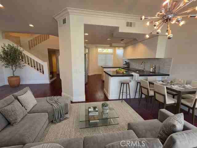 122 Stoney Pt - Photo 2 of 8