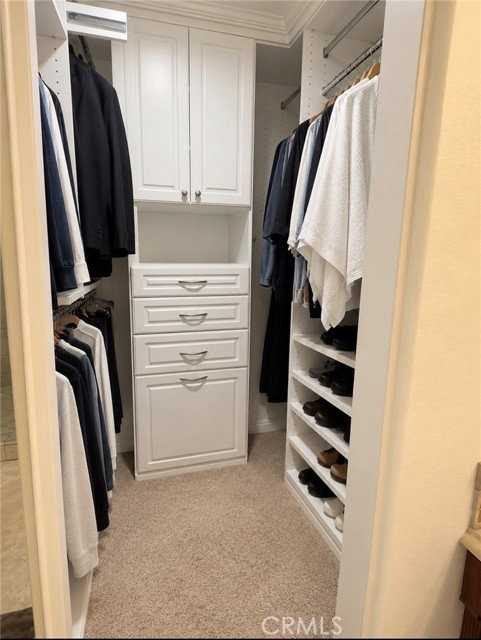 12 Covington - Photo 2 of 8