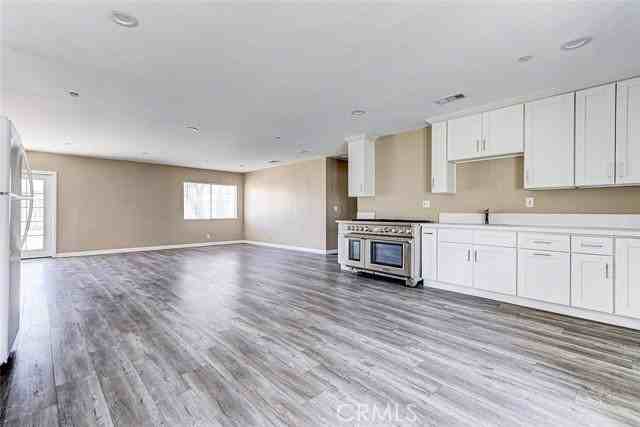 2018 E La Palma Ave - Photo 4 of 8