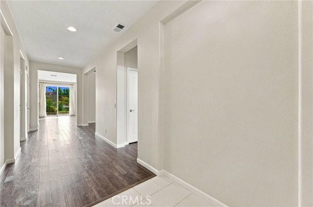 212 Summit Vis - Photo 2 of 8
