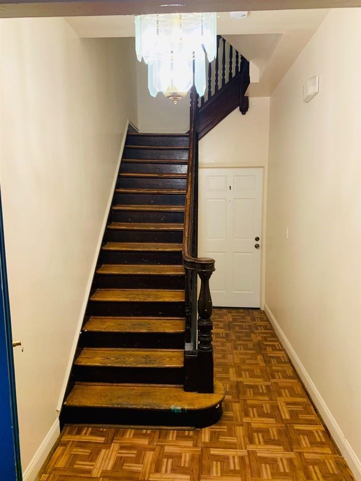 481 Avenue E - Photo 3 of 13
