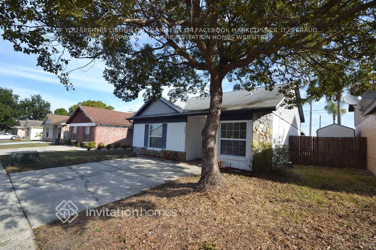 4636 E Eastwind Dr - Photo 3 of 22