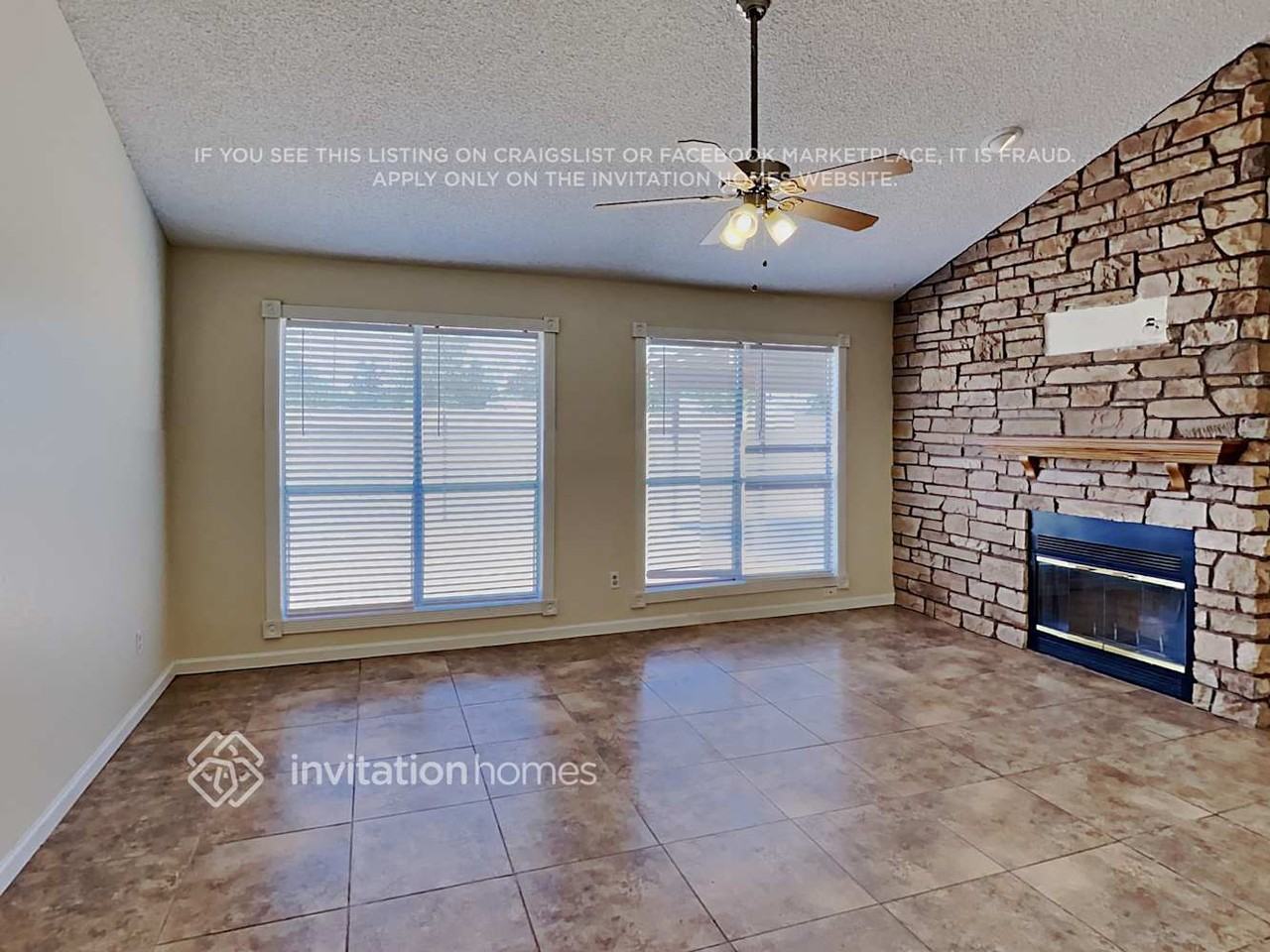 2500 N Cholla St - Photo 3 of 19