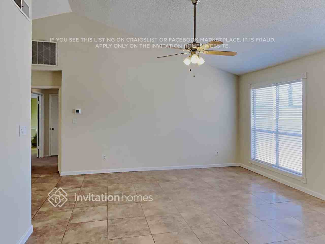2500 N Cholla St - Photo 5 of 19