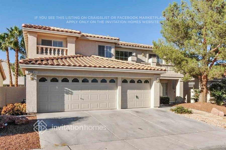 8508 W Gilmore Ave - Photo 2 of 21