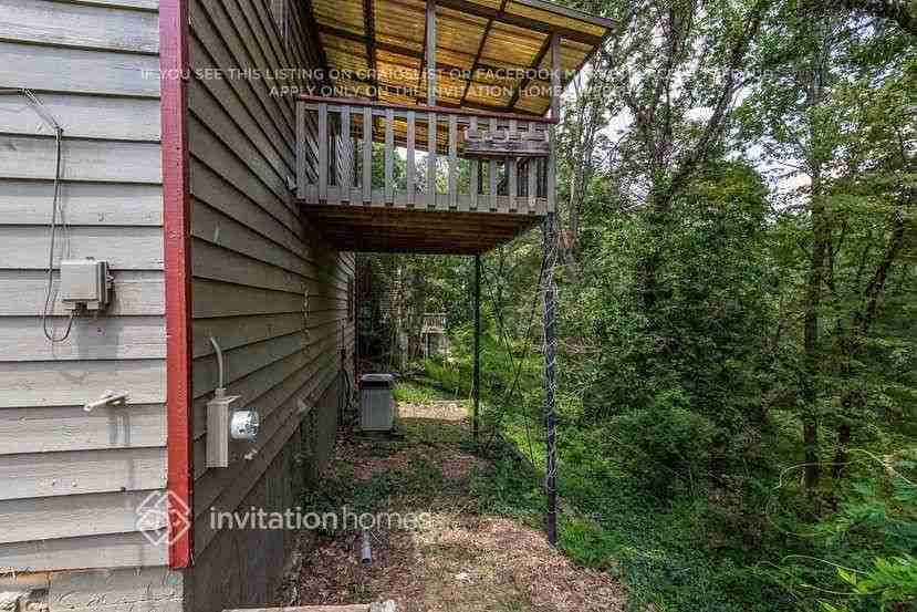 504 Fieldstream Way - Photo 4 of 5