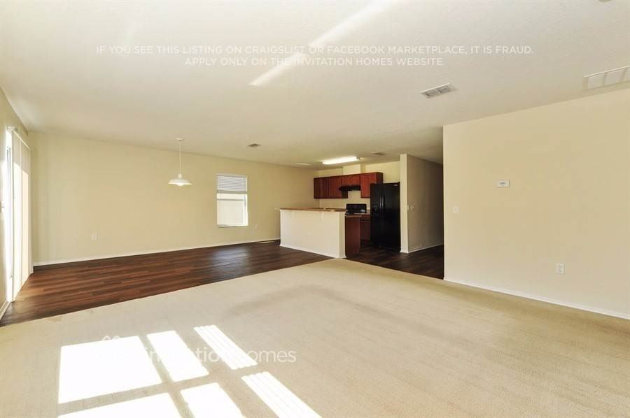 7315 Tangle Bend Dr - Photo 3 of 19