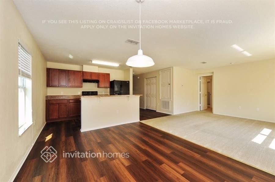 7315 Tangle Bend Dr - Photo 6 of 19