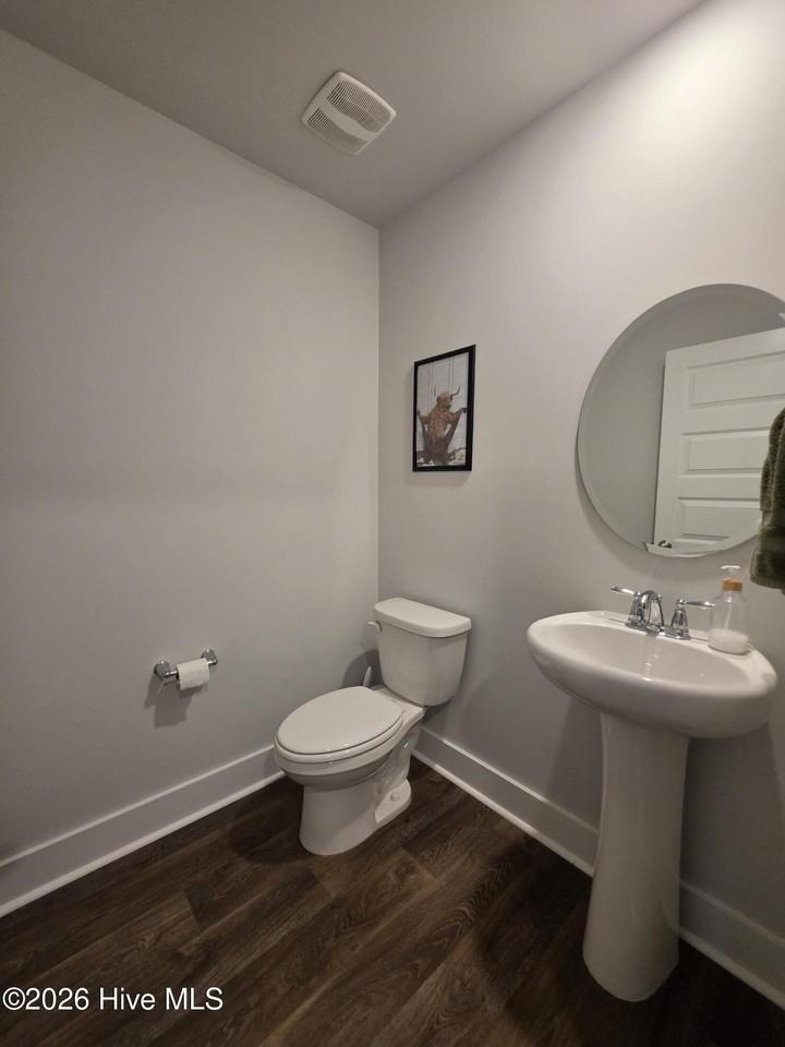 1219 Inner Banks Ln - Photo 6 of 26