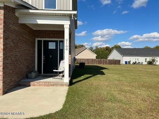 2100 Remington Ct #B - Photo 3 of 37