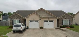 2224 Sweet Bay Dr #B - Photo 1 of 1