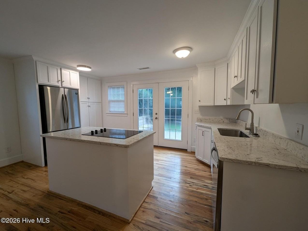 10 Barnard Dr - Photo 6 of 12