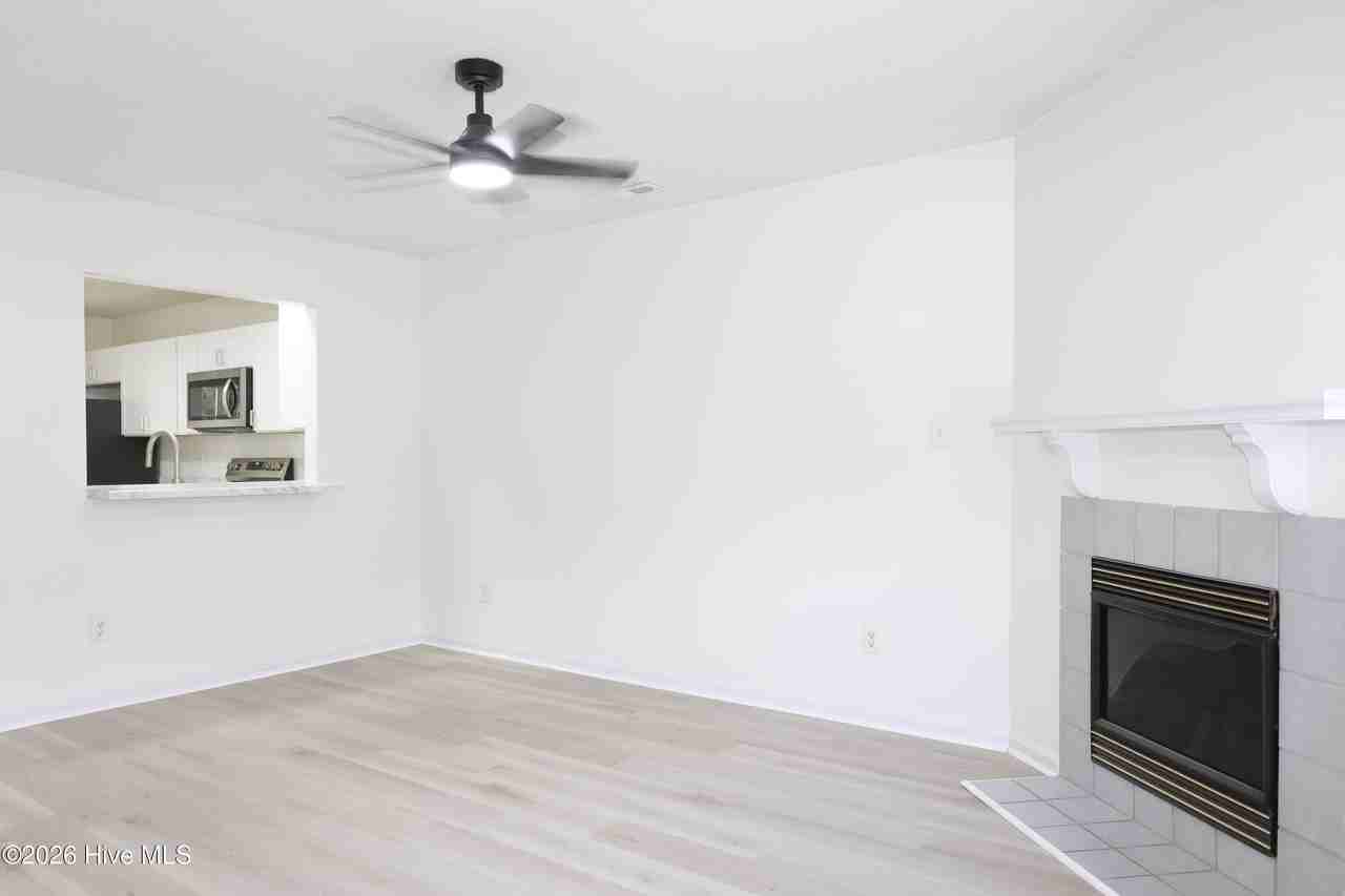 2033 Brandymill Ln - Photo 2 of 14