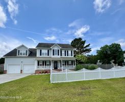 featured image of 125 Batchelor Trl