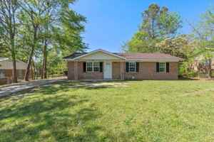 featured image of 3623 Columbine Dr