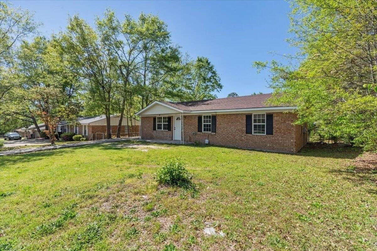 3623 Columbine Dr - Photo 3 of 24