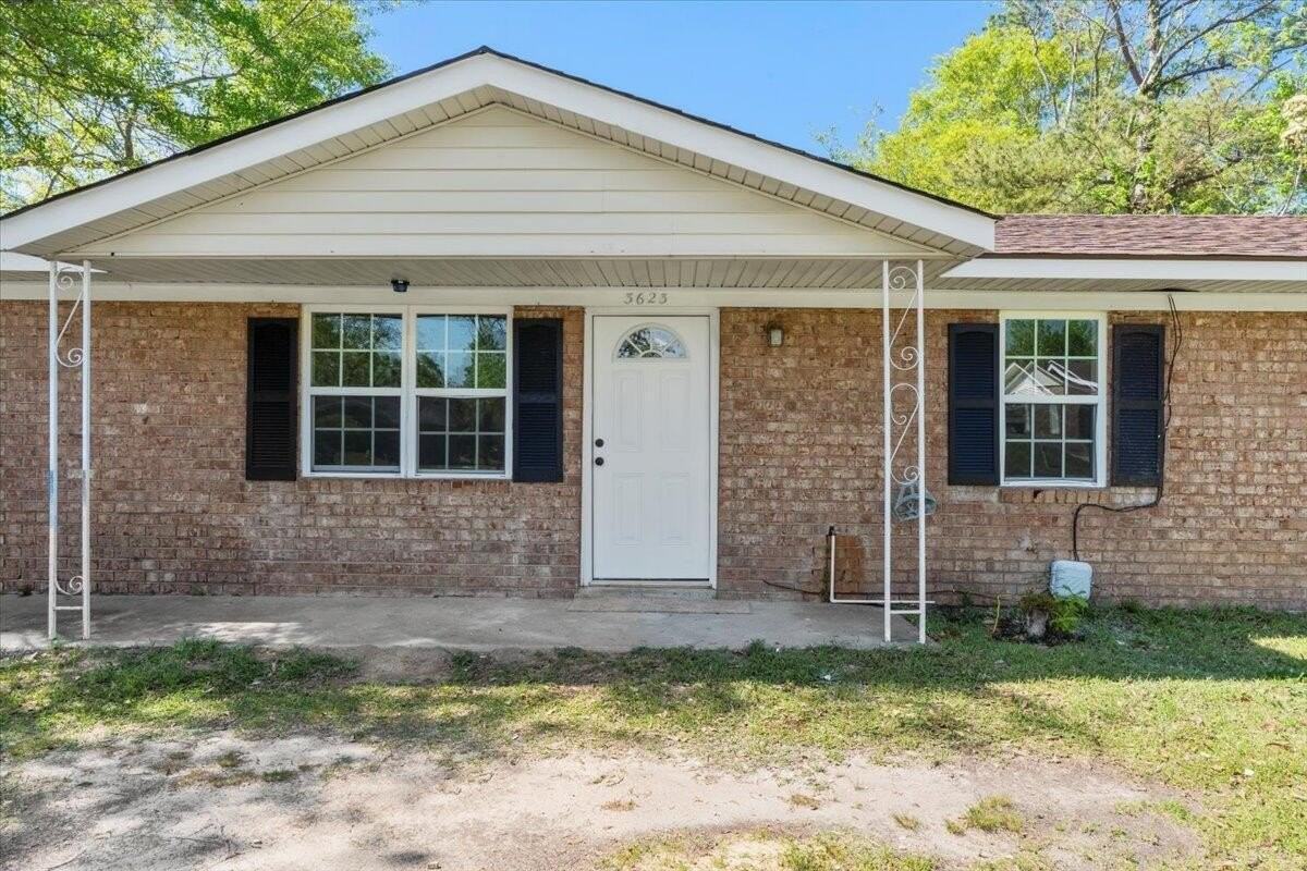 3623 Columbine Dr - Photo 4 of 24