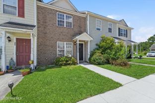 307 Bridgewood Dr - Photo 1 of 1