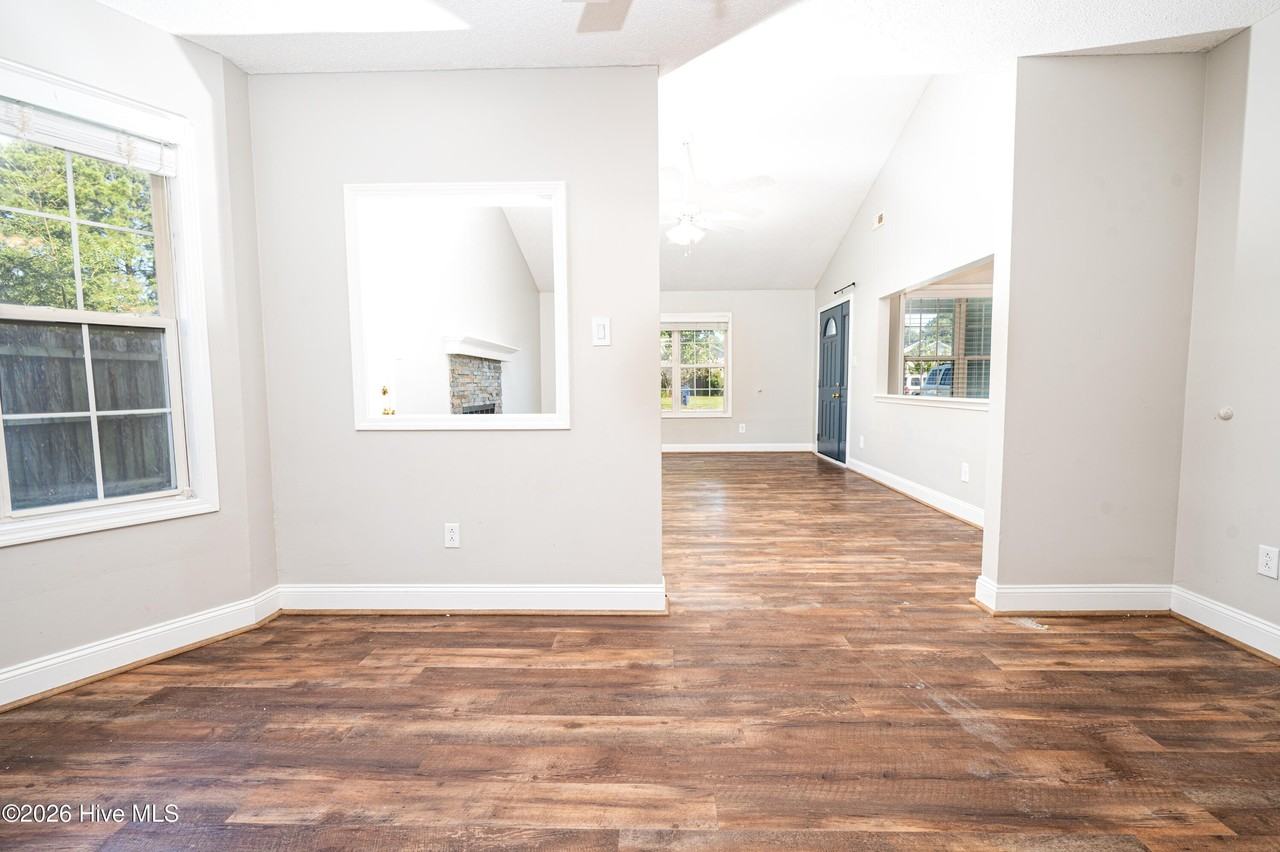 155 Jer Mar Dr - Photo 7 of 12
