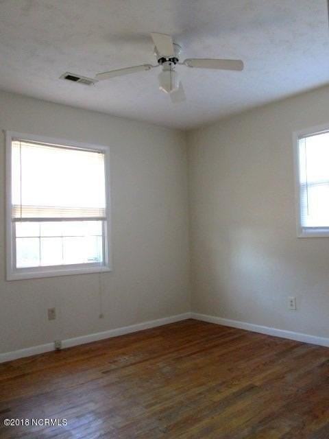 18 Sheffield Rd - Photo 6 of 9