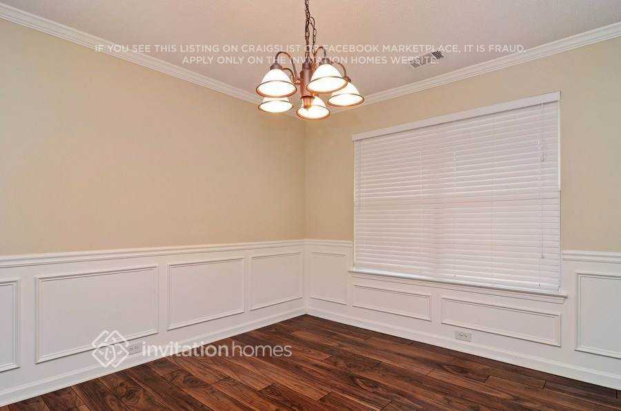 4457 Estate St - Photo 3 of 11