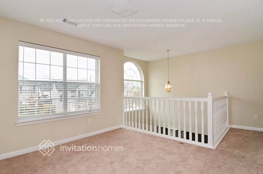 4457 Estate St - Photo 5 of 11