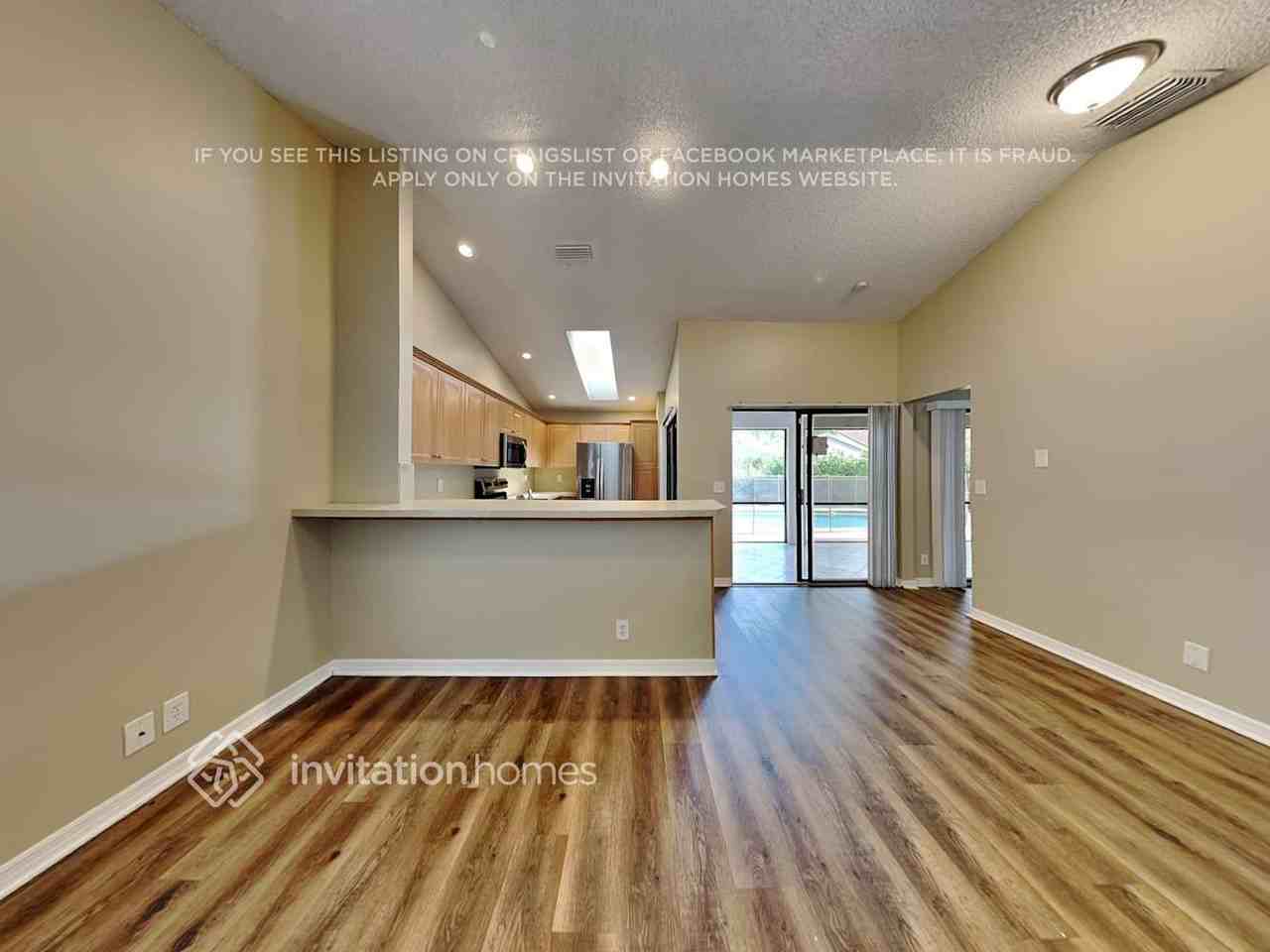 6625 Nw 48th Mnr - Photo 6 of 18
