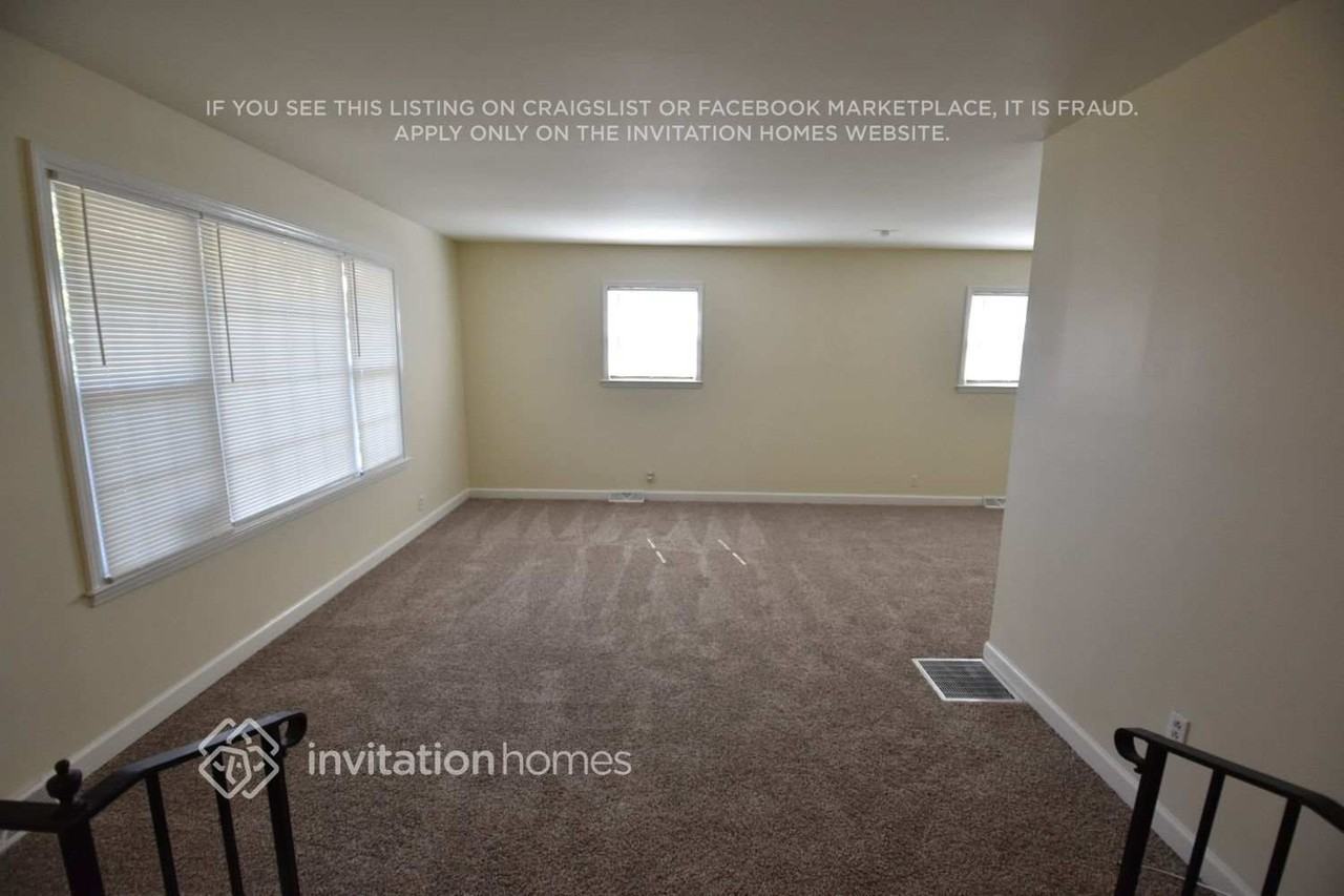 5813 Martin Lake Rd - Photo 2 of 9