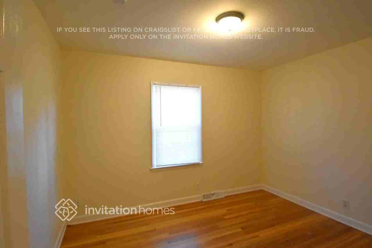 5813 Martin Lake Rd - Photo 6 of 9