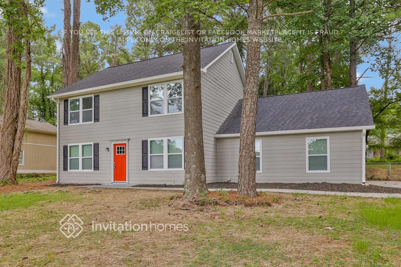 1103 Redan Trail Ct - Photo 3 of 30
