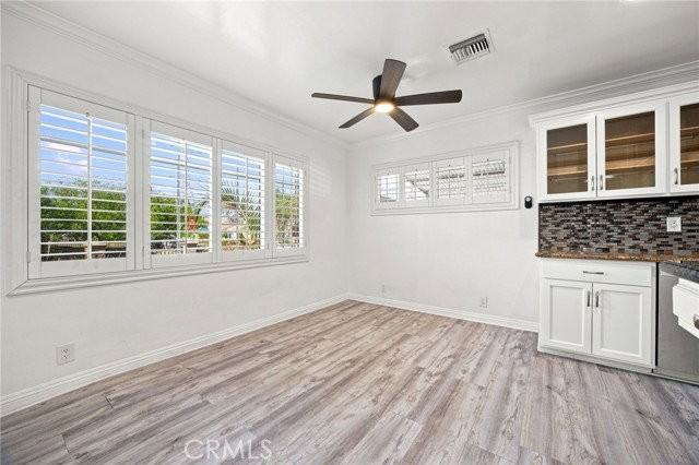 12730 Lorne St - Photo 4 of 7