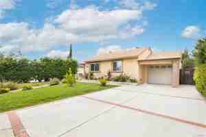 featured image of 7035 Calhoun Ave