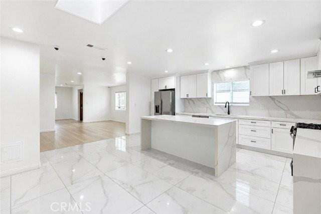 7035 Calhoun Ave - Photo 3 of 8