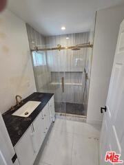 8519 Yolanda Ave - Photo 6 of 8